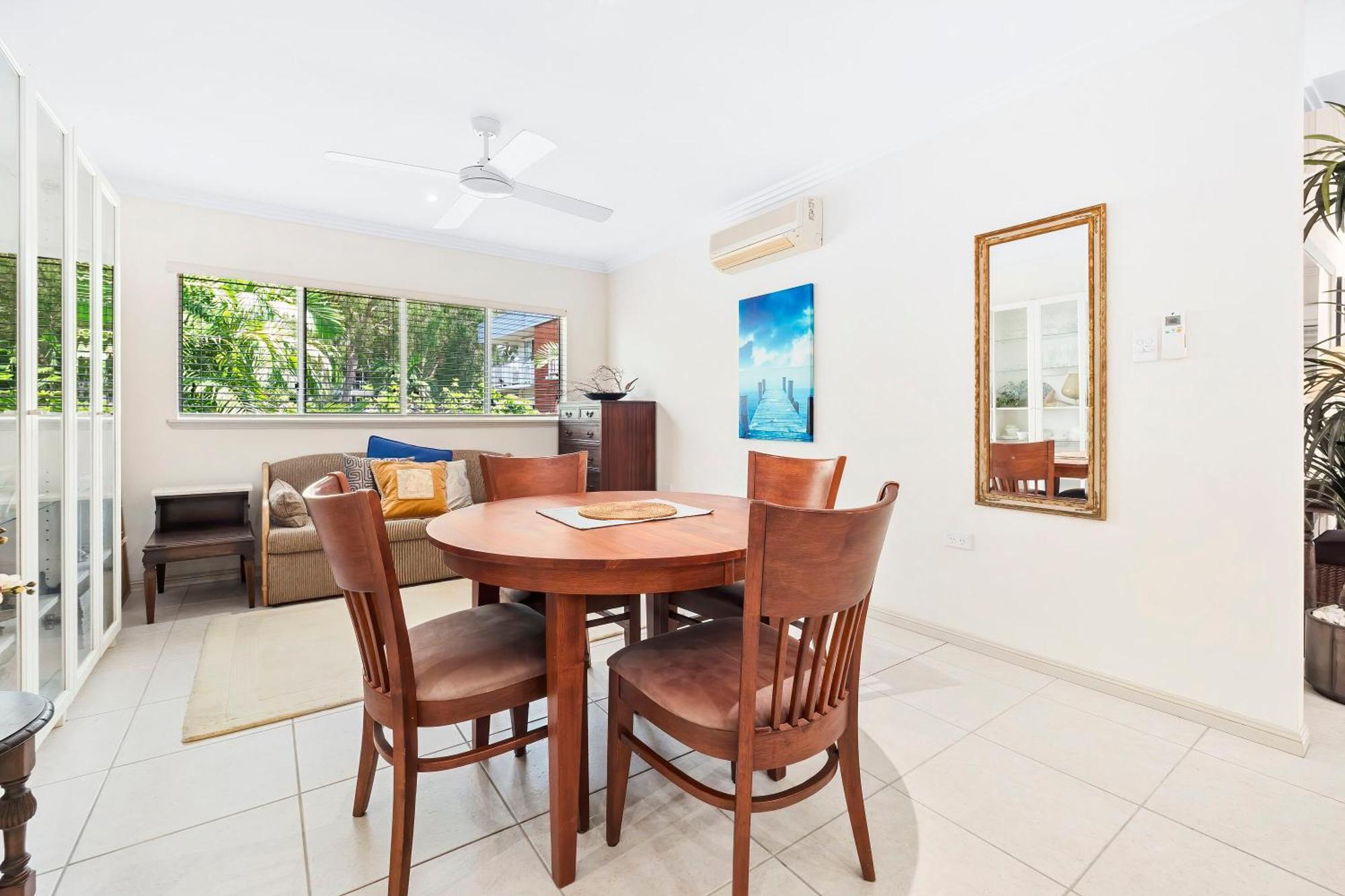 Arlington Apartment Clifton Beach